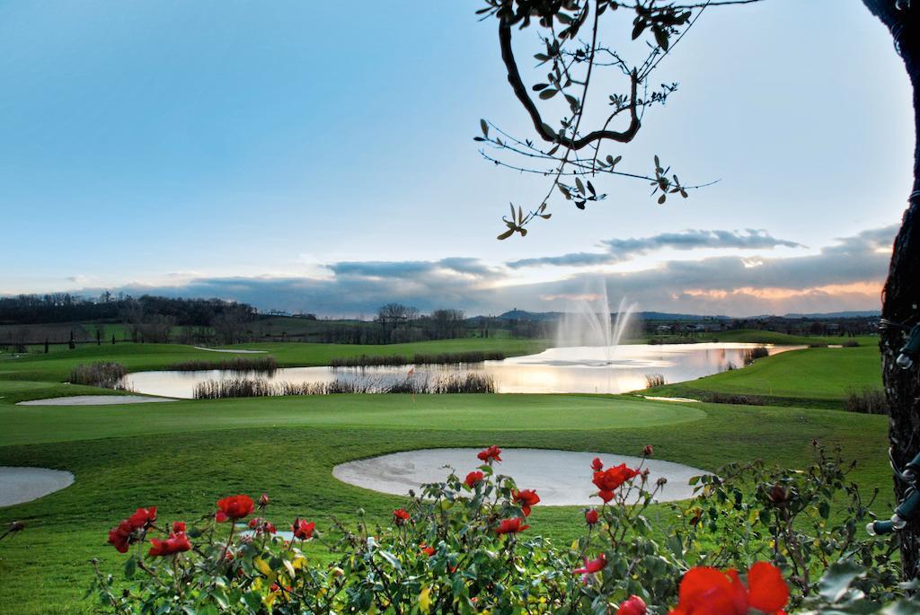 Garda Hotel San Vigilio Golf Pozzolengo Exterior photo